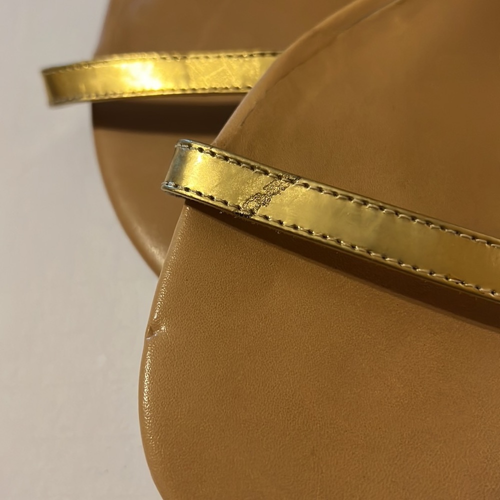 Kate Spade Flower Bug Embellished Leather Sandal 9.5M - Picture 10 of 11